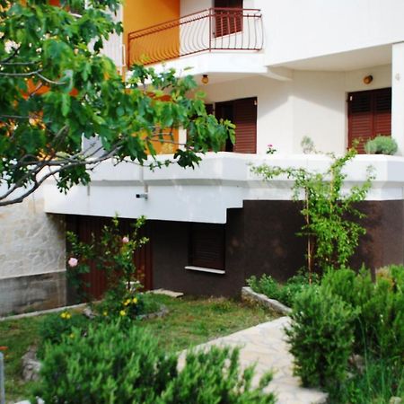 Apartments Delibasic Rogoznica  Bagian luar foto