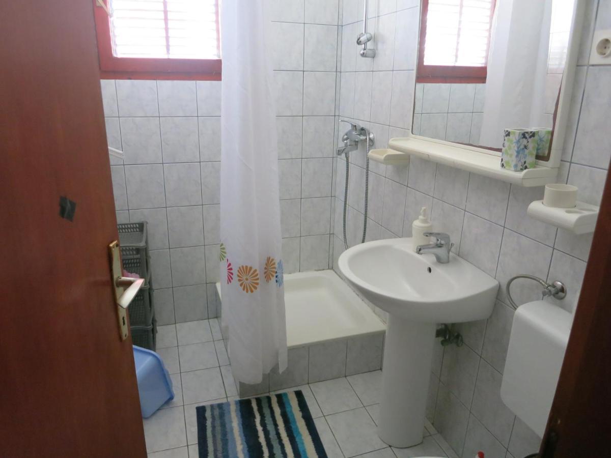 Apartments Delibasic Rogoznica  Bagian luar foto