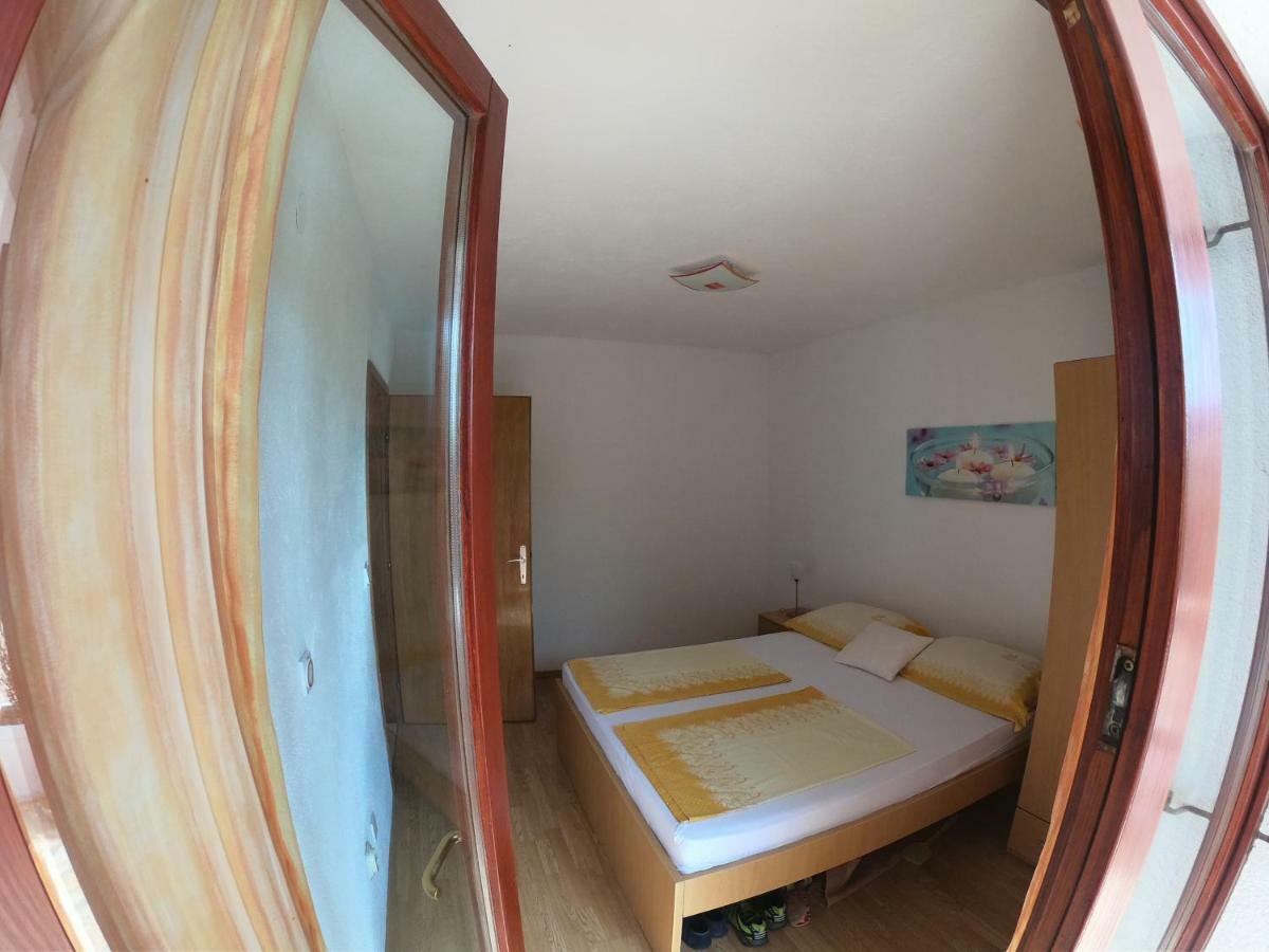 Apartments Delibasic Rogoznica  Bagian luar foto