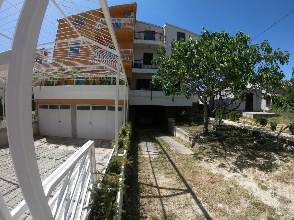 Apartments Delibasic Rogoznica  Bagian luar foto