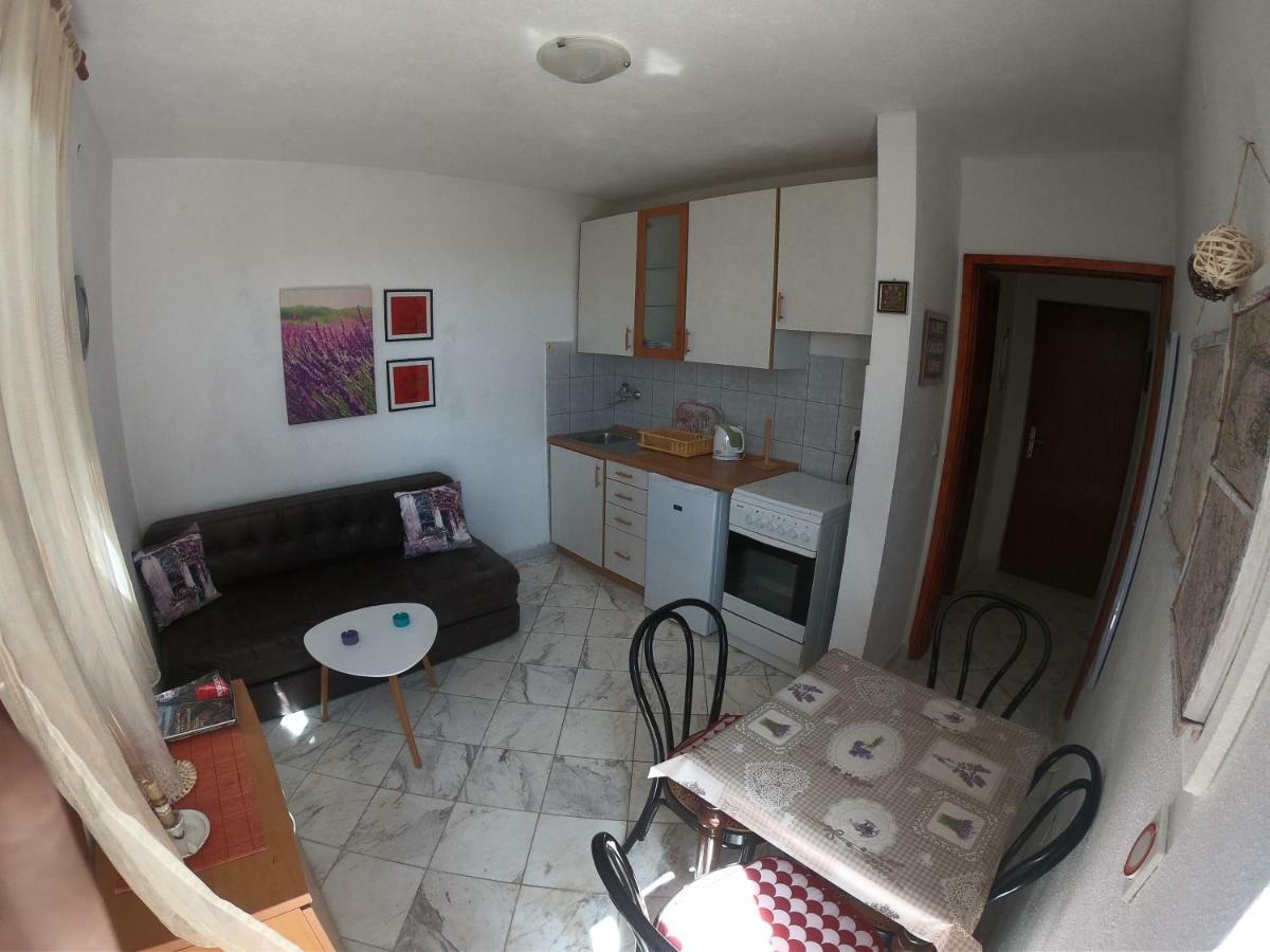Apartments Delibasic Rogoznica  Bagian luar foto